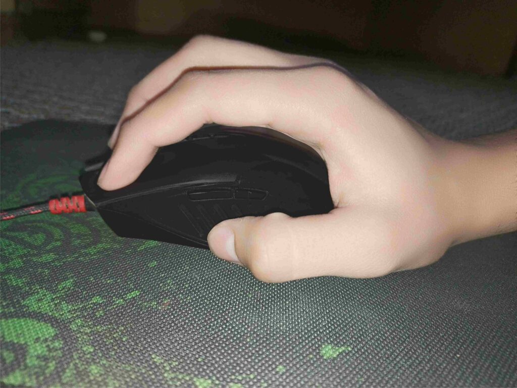 Best Mouse grips - Fingertip grip